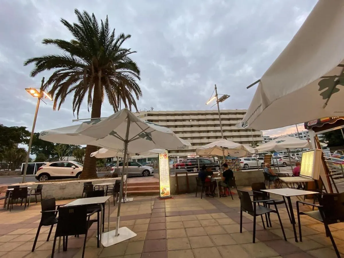 Beautiful 2-Bed Apartment In Maspalomas Near Yumbo Spain