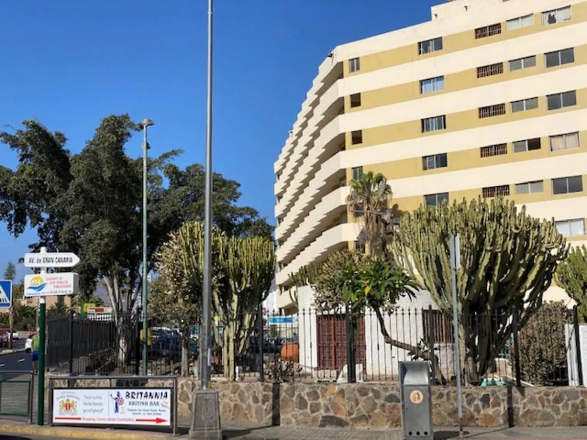 Beautiful 2-Bed Apartment In Maspalomas Near Yumbo Maspalomas (Gran Canaria)