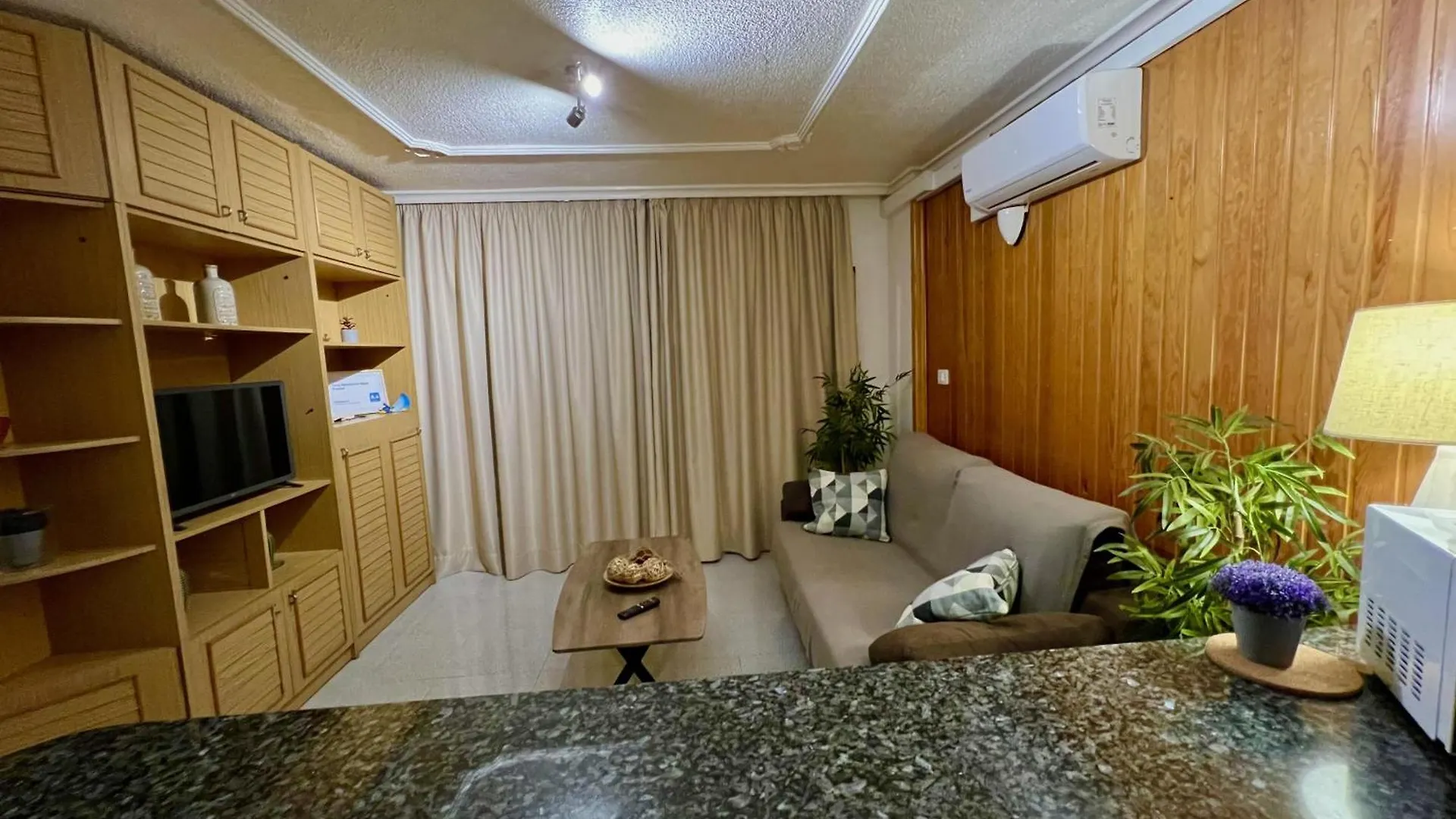 Beautiful 2-Bed Apartment In Maspalomas Near Yumbo Spain