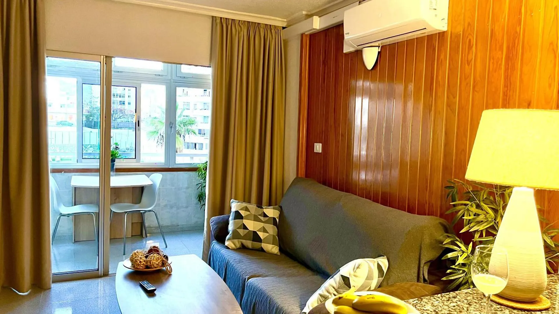 Beautiful 2-Bed Apartment In Maspalomas Near Yumbo Spain