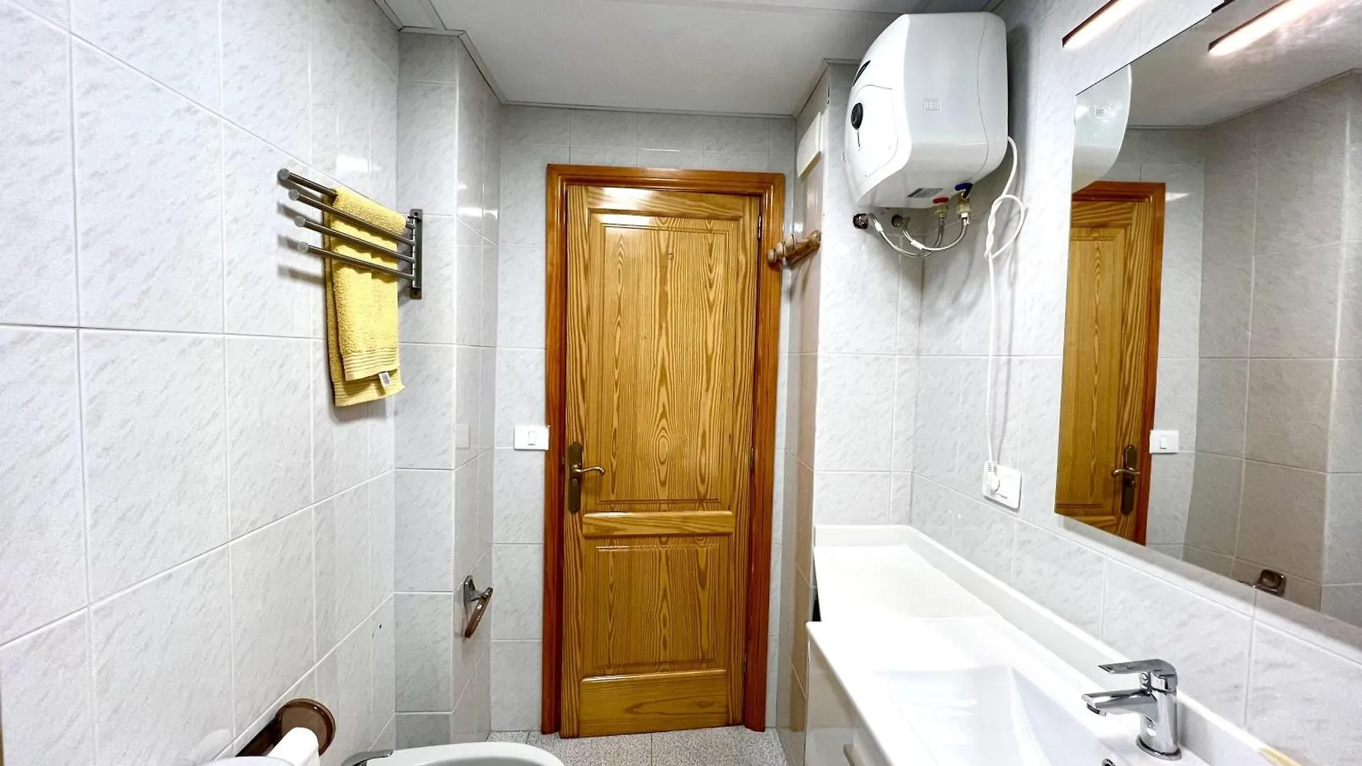 Beautiful 2-Bed Apartment In Maspalomas Near Yumbo