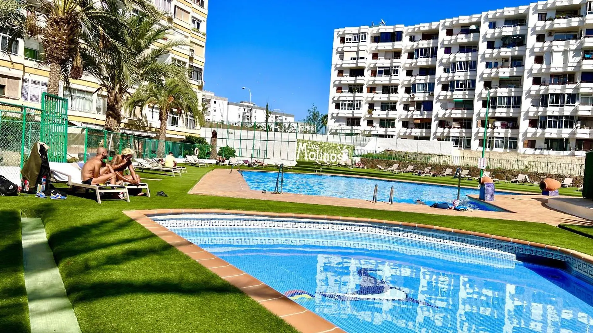 Beautiful 2-Bed Apartment In Maspalomas Near Yumbo 0*, Maspalomas (Gran Canaria)